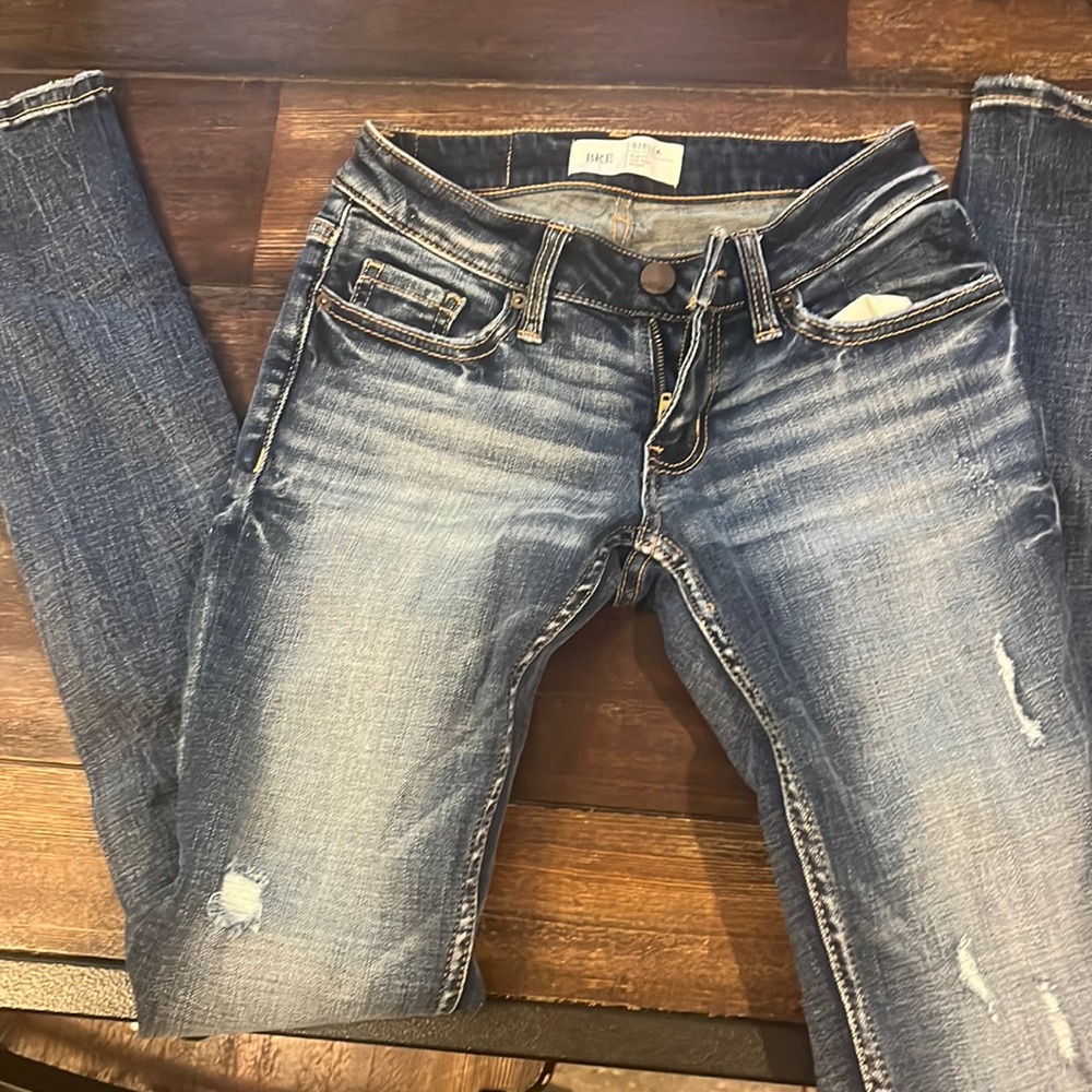 Size 23x33.5 long BKe skinny jeans excellent condition